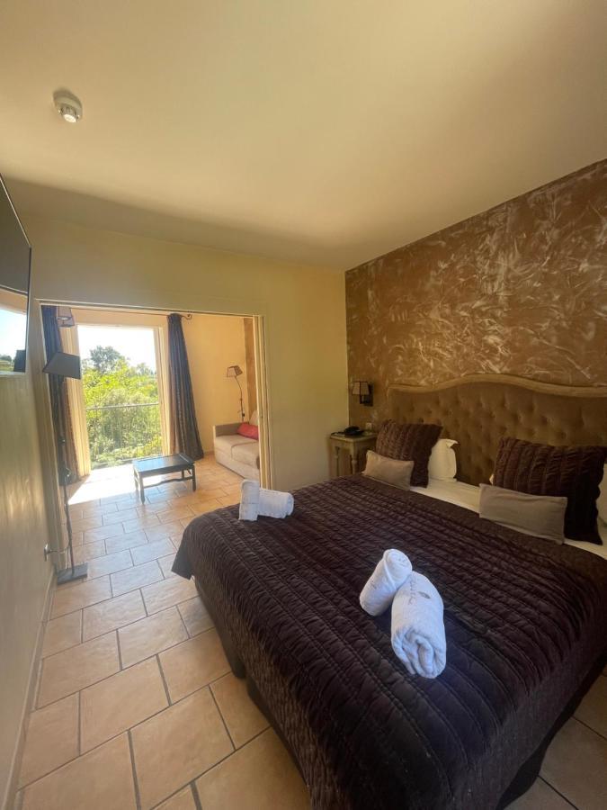 Hotel De La Fossette Le Lavandou
